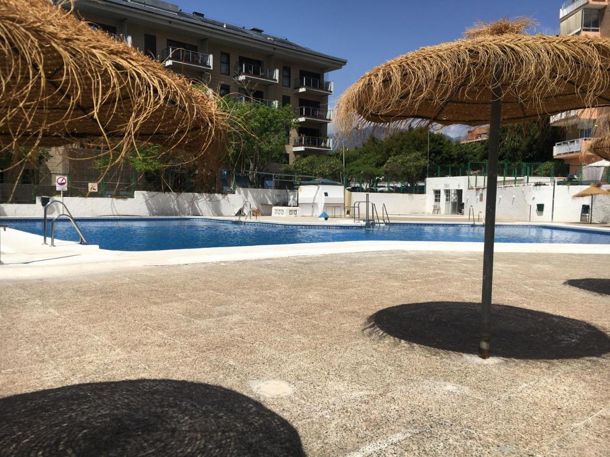 Piso En Alquiler En Benalmadena Costa Apartment Luaran gambar